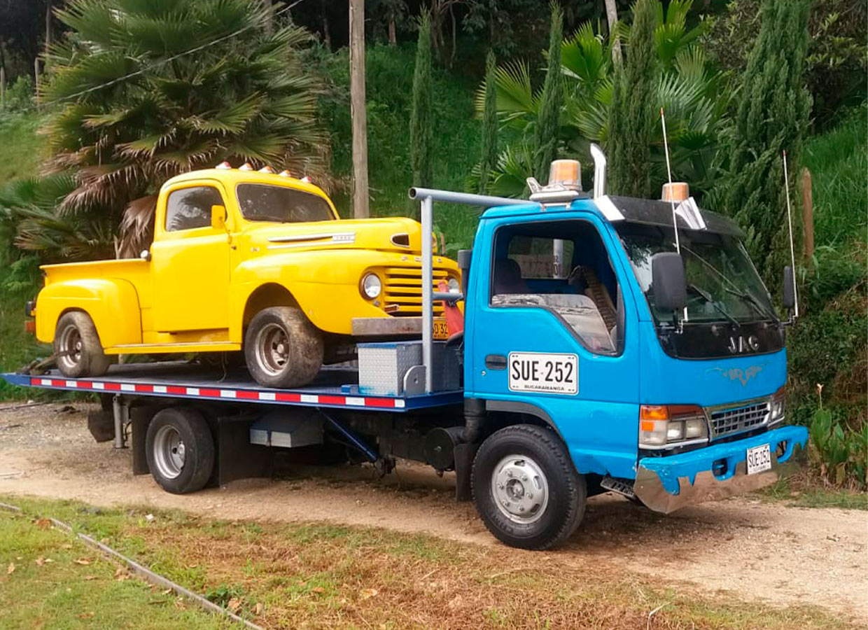 Servicio de Grúa en Medellín - Grúas Búfalo